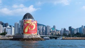 The DEVB and HC organised the “Victoria Harbour” Word Art Competition in 2020 to encourage community participation in harbourfront development.  In addition, the award-winning “Flowing Sails” art installation (Central-Wan Chai Bypass East Vent Shaft) has become a highlight of the East Coast Park Precinct, showcasing the city’s vibrancy.