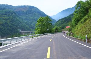 绵茂公路(汉旺至清平段) – 清平连接线